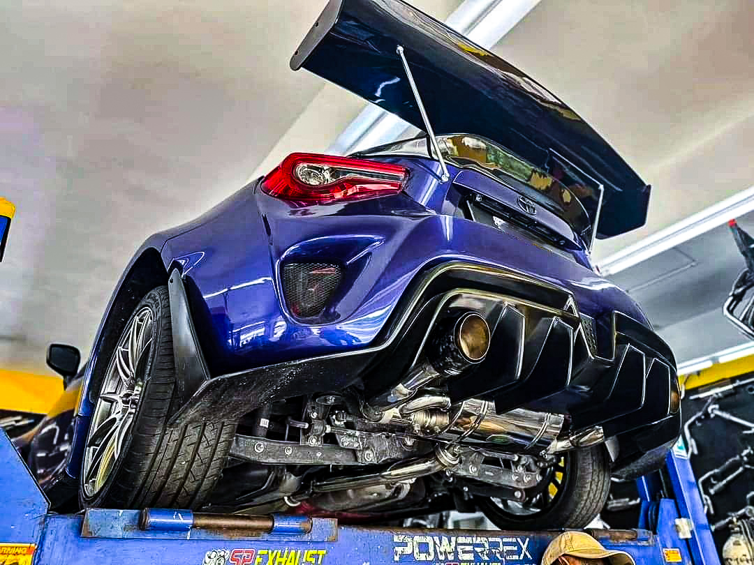 Toyota GT86 ZN6 / Subaru BRZ ZC6 /Scion FR-S Plug & Play Cat-Back